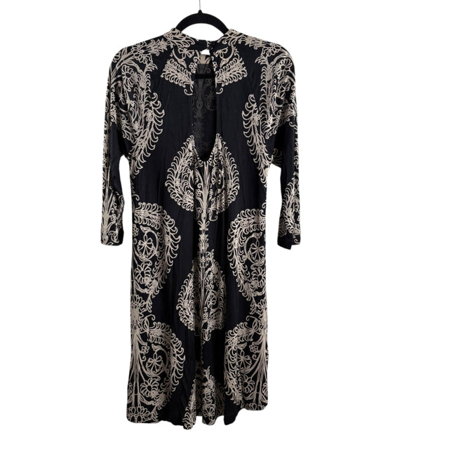 FREE PEOPLE Size SMALL B/W Print 3/4 Sleeve DRESS