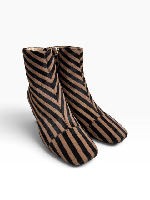 FRANCES VALENTINE Size 7 Black/Tan Ankle Calf Hair BOOT