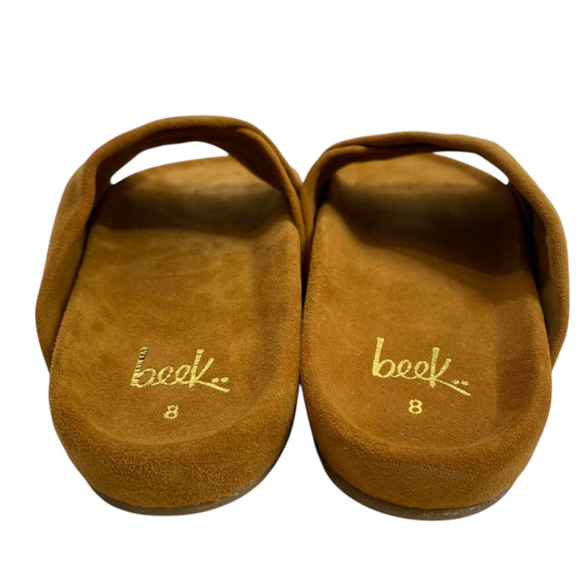 BEEK SHOE