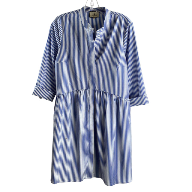 TUCKERNUCK Size SMALL Light Blue/White Stripe 3/4 Sleeve Polyester DRESS
