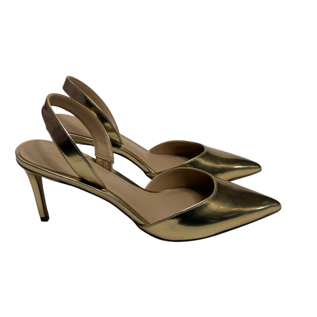 ANN T Size 9 1/2 Gold Sling Metallic SHOE