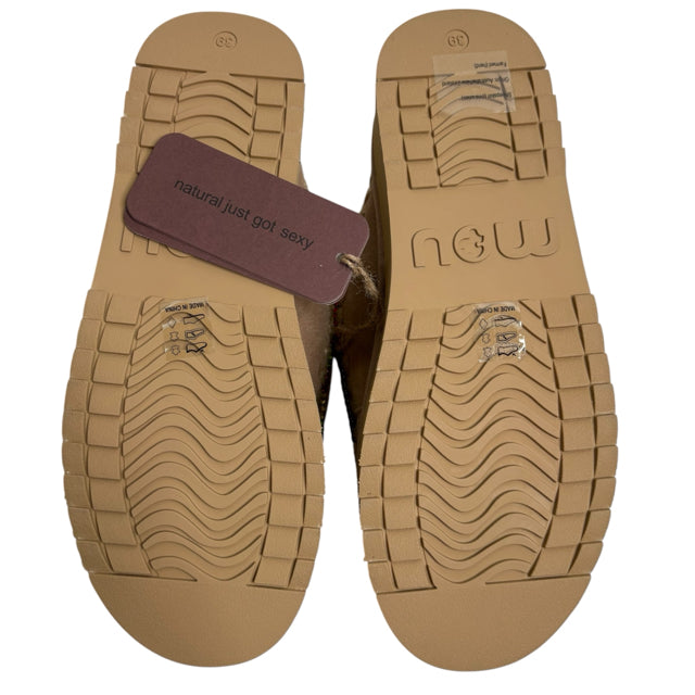 MOU Size 39 Tan Clog NWT SHOE