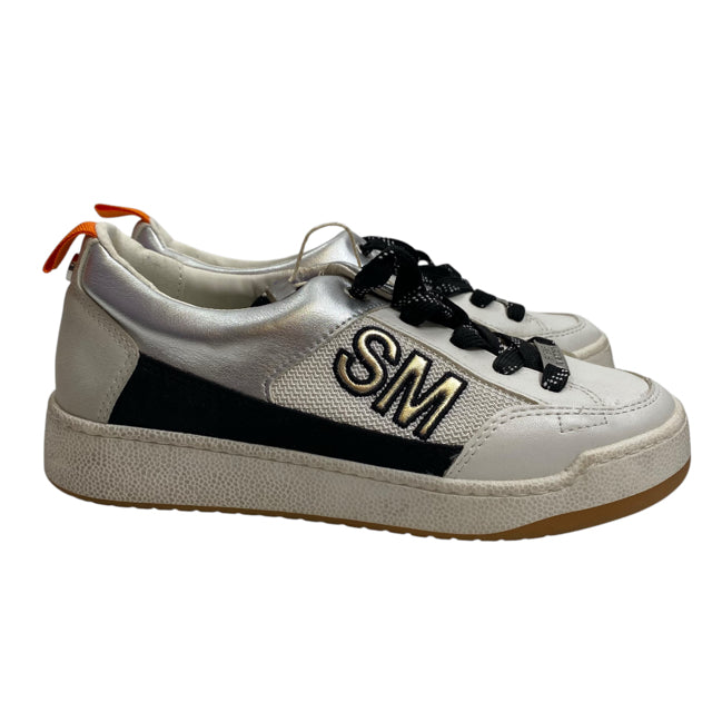STEVE MADDEN Size 6 1/2 White/Black Sneaker NWOT SHOE