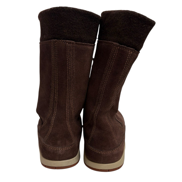 CHACO Size 10 Brown Laced Suede BOOT