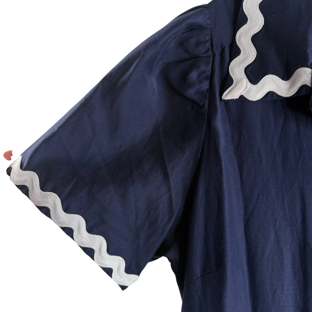 STS Size MEDIUM Navy/White Ribbon Detail Short Sleeve Silk blend NWT DRESS