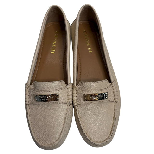 COACH Size 8 Cream Loafer Leather SHOE