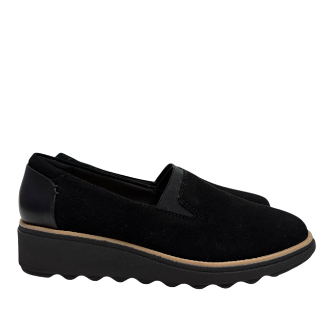 CLARKS Size 8 W Black Wedge Heel Suede NWOT SHOE