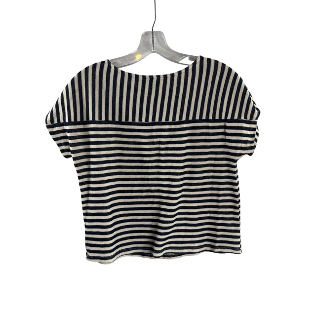 LOFT Size X-SMALL B/W Stripe Crop TOP