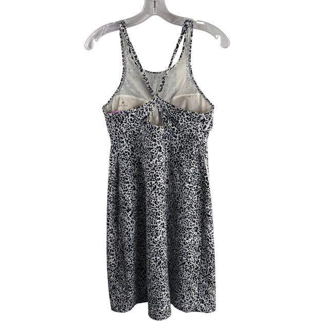 ATHLETA Size 36 B/C B/W Print Strappy Stretch DRESS