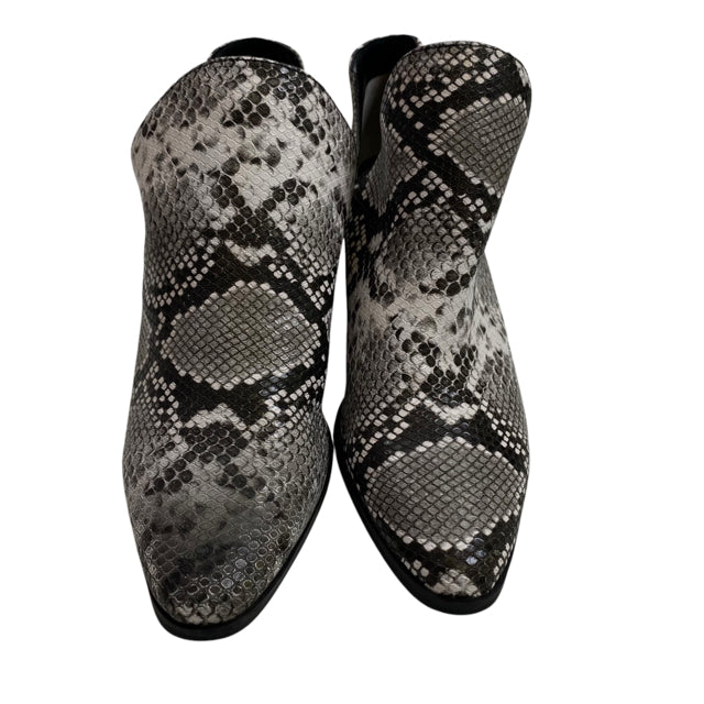 CHARLES Size 6 1/2 Black Ankle Snake Look NWT SHOE