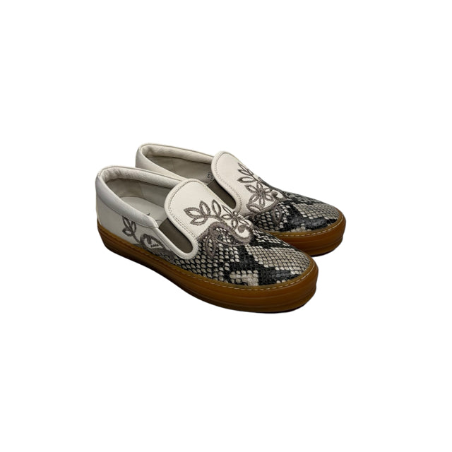 AGL Size 2 White/Gray Slip on Snake Look NWOT SHOE