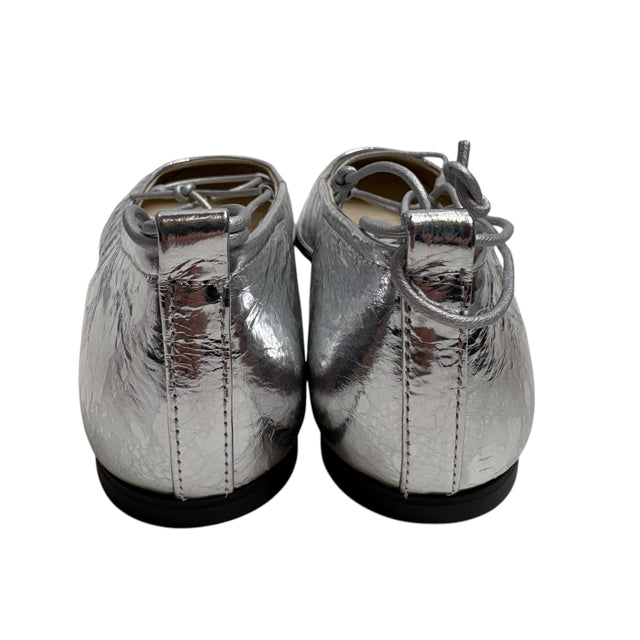 DOLCE VITA Size 8 1/2 Silver NWT SHOE