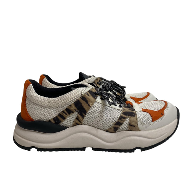 GEOX Size 7 White/Multi Sneaker Animal Print NWOT SHOE