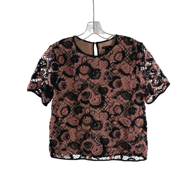 ANN T Size 0 Navy/Pink Lace Overlay Short Sleeve TOP