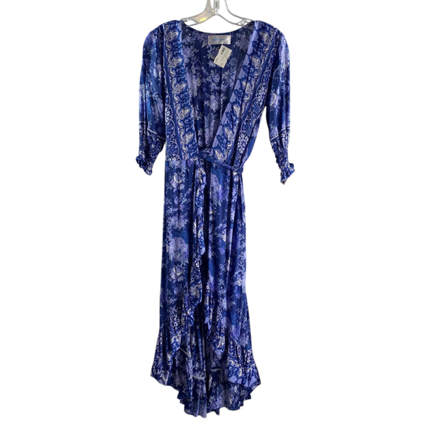 WALKER & WADE Size X-SMALL Blue/White Print 3/4 Sleeve Rayon NWT DRESS