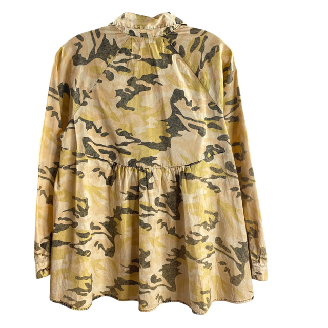 FREE PEOPLE Size X-SMALL Tan/Green Camo Long Sleeve Button Front Cotton TOP