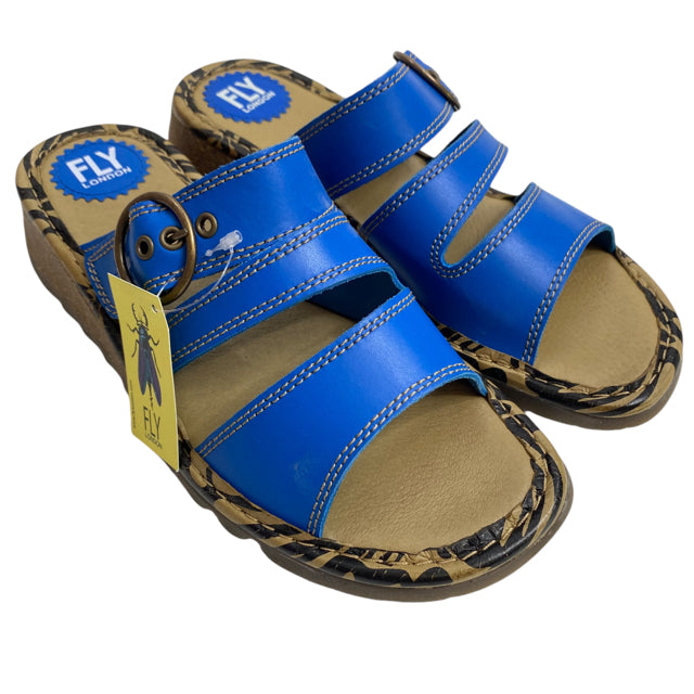 FLY LONDON Size 40 Bright Blue Sandal Leather NWT SHOE