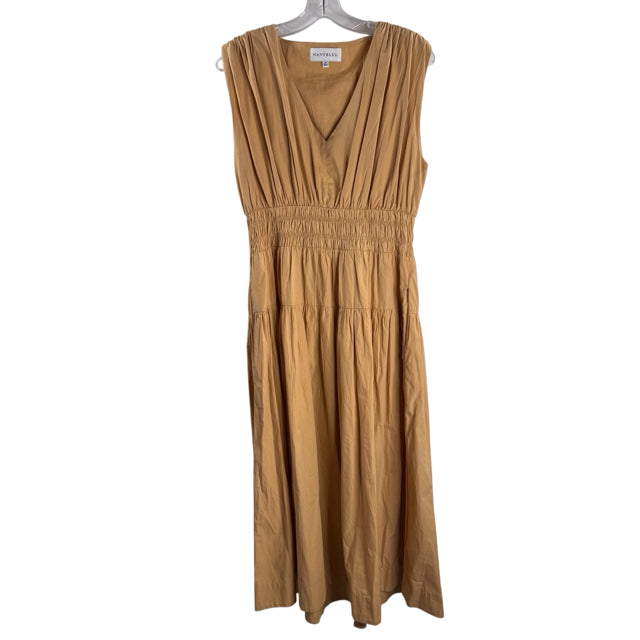 NAVY BLEU Size MED Tan Sleeveless DRESS