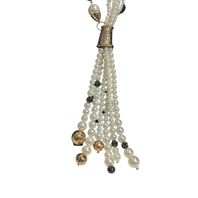 CHICOS Costume Cream 19" NECKLACE