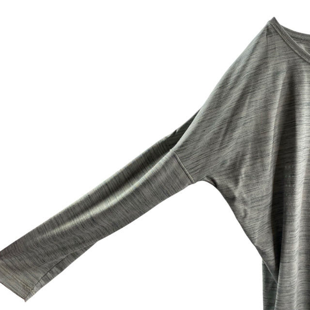 ATHLETA Size MEDIUM Sage 3/4 Sleeve Polyester Blend ACTIVE TOP