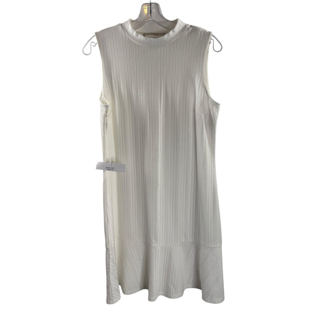 LOFT Size SMALL White Ribbed Sleeveless Polyester Blend SAMPLE DRESS