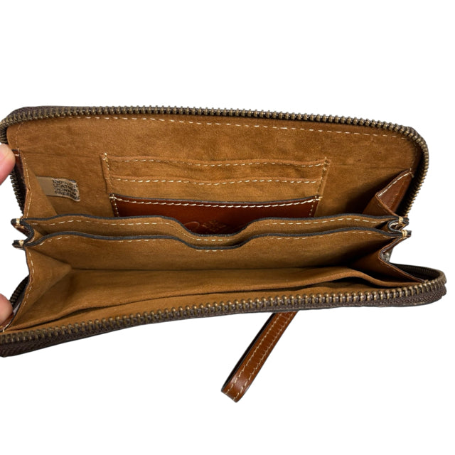 PATRICIA NASH Beige/Multi Leather NWT WALLET