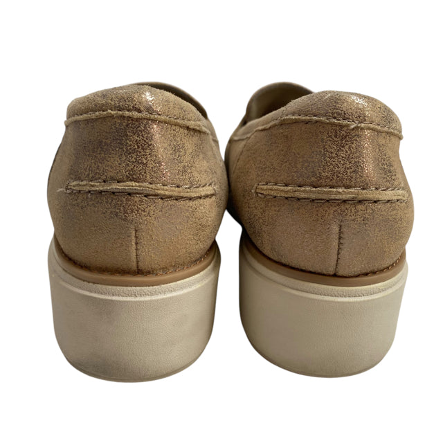 CLARKS Size 10 Gold Loafer Metallic SHOE