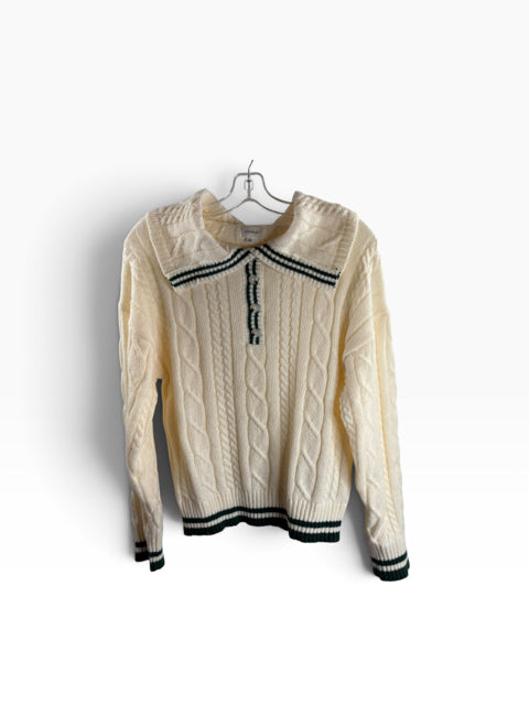 LOVELY Size MED Cream/Green Cable Long Sleeve SWEATER