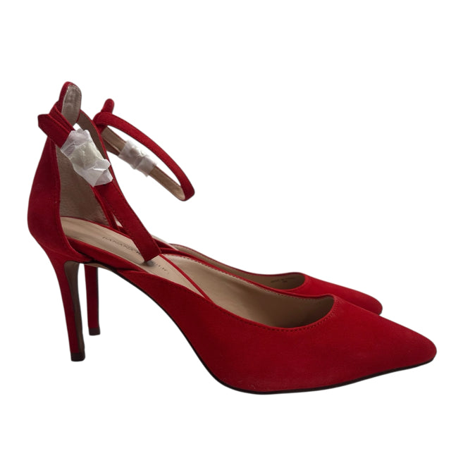 BANANA Size 9 Red Ankle Strap Suede NWT SHOE