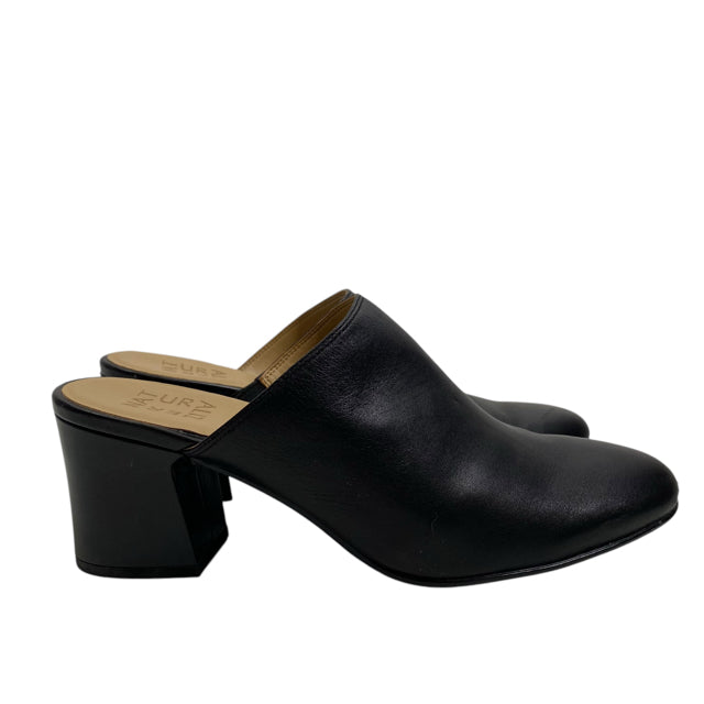 NATURALIZER Size 9 Black Mule Leather SHOE