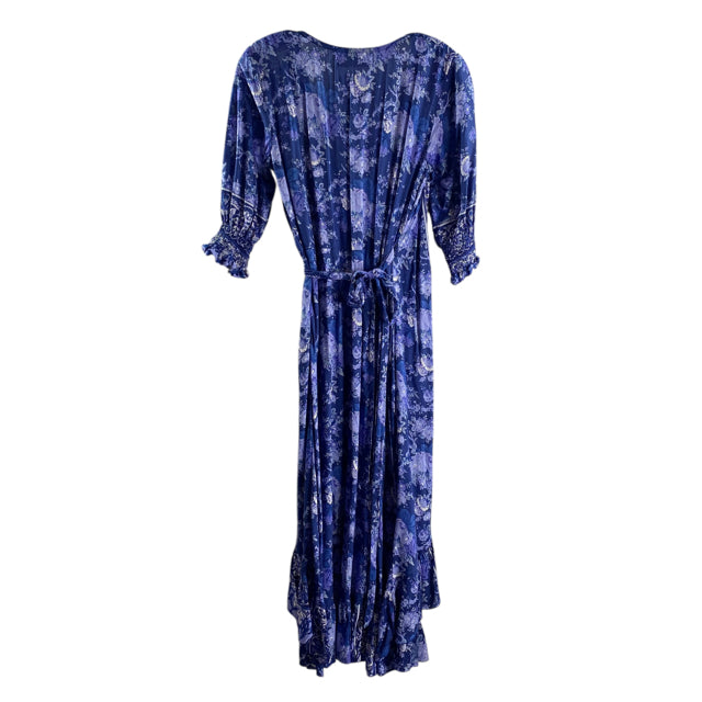 WALKER & WADE Size X-SMALL Blue/White Print 3/4 Sleeve Rayon NWT DRESS
