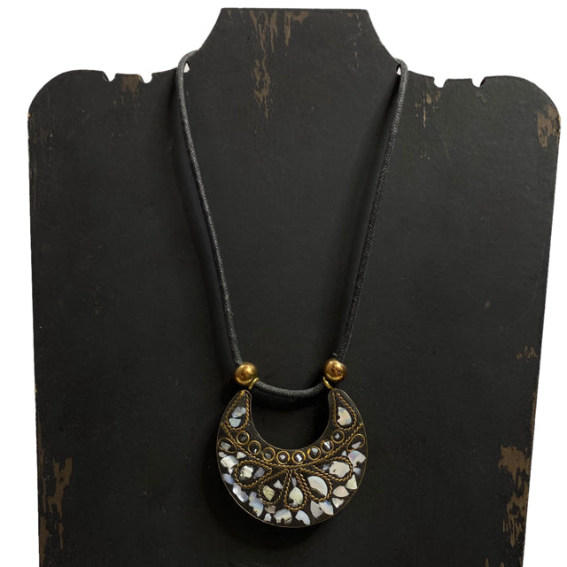 Costume NECKLACE