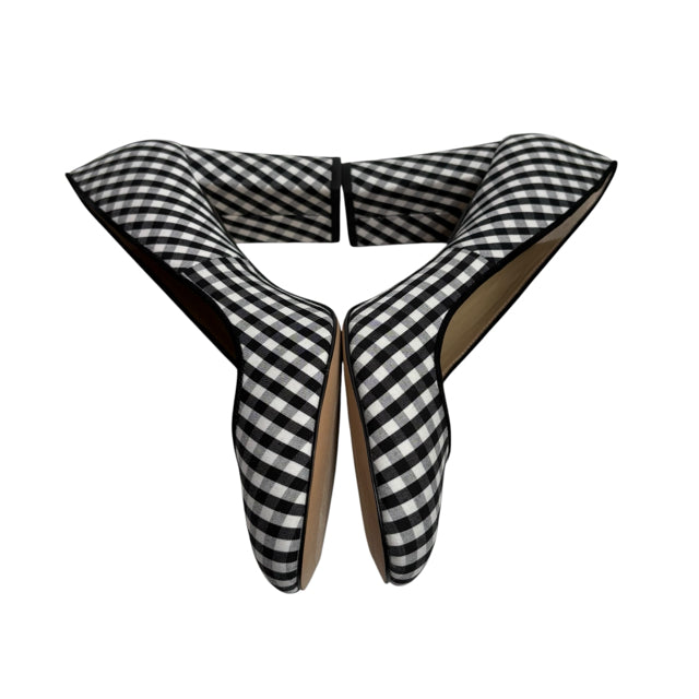 ANN T Size 9 1/2 B/W Pump SHOE
