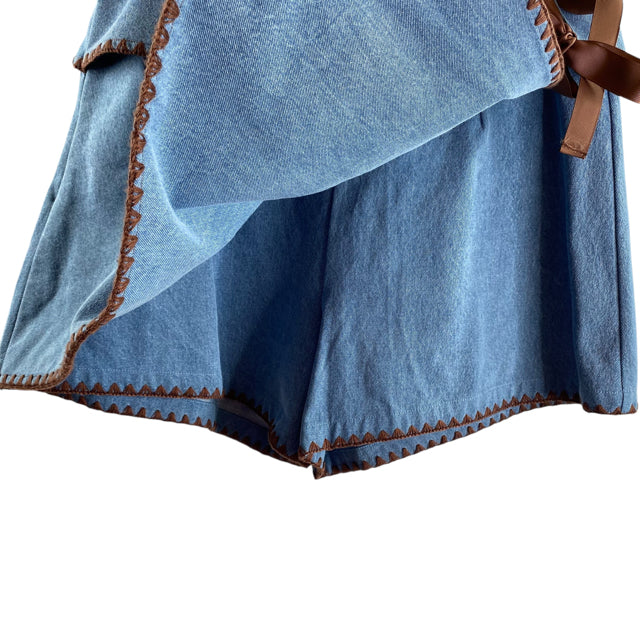OLIVIA Size MEDIUM Light Blue Ribbon Detail Denim NWOT SKORT