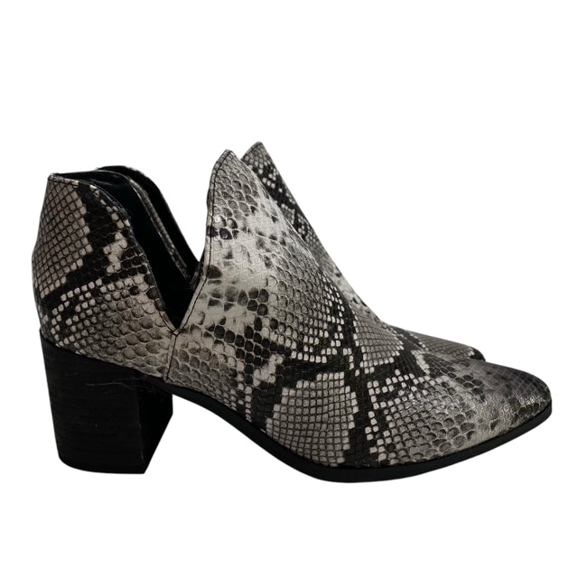 CHARLES Size 6 1/2 Black Ankle Snake Look NWT SHOE