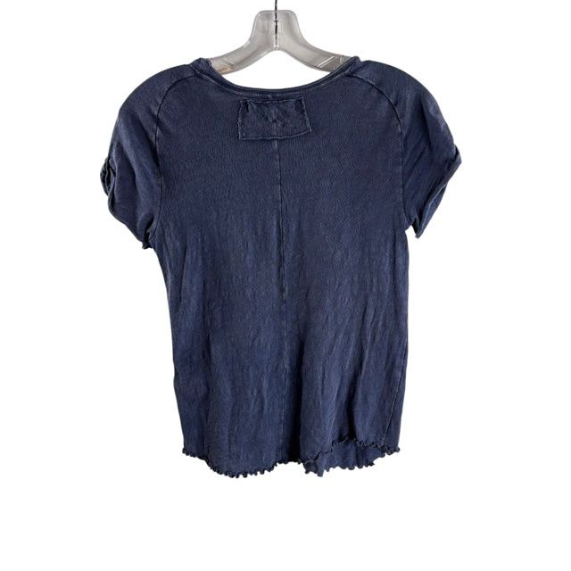 WE THE FREE Size MED Blue SS Tee TOP