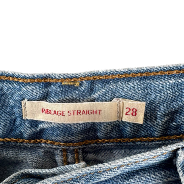LEVI Size 28 Blue JEANS