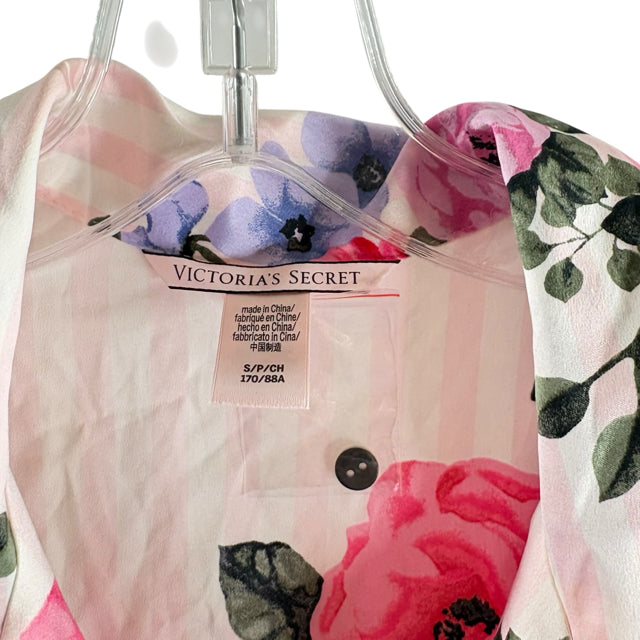 VIC SEC Size SMALL Light Pink Floral Romper NWT SHORTS