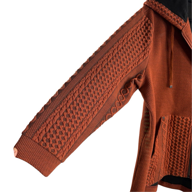 DOLCEZZA Size X-LARGE Rust/Black Long Sleeve Hood TOP