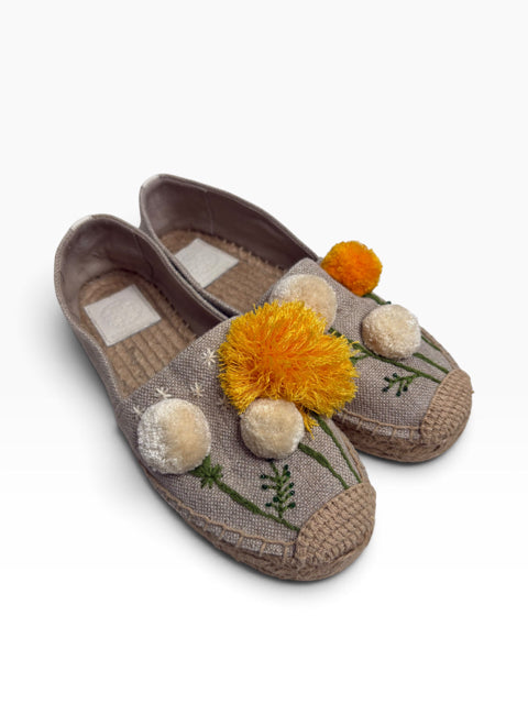 TORY BURCH Size 6 1/2 Beige Espadrille SHOE