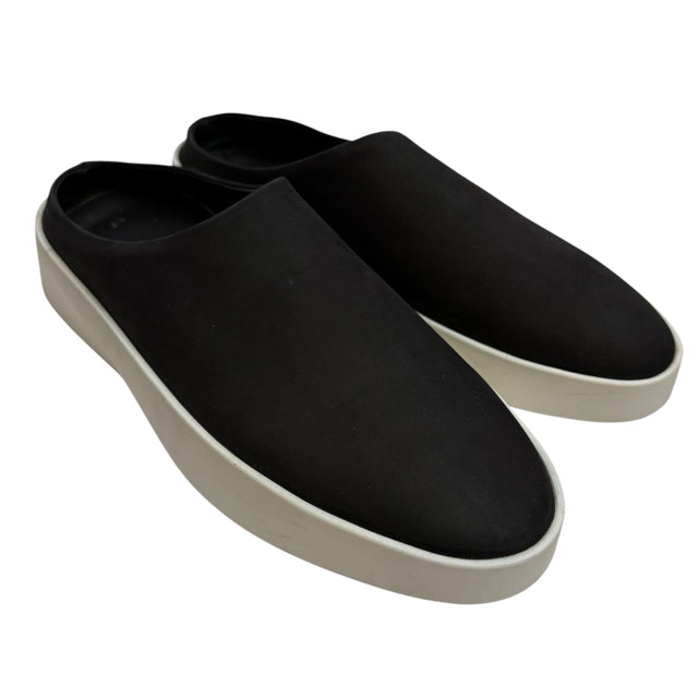 WOLF & SHEPHERD Size 38 Black Slide SHOE