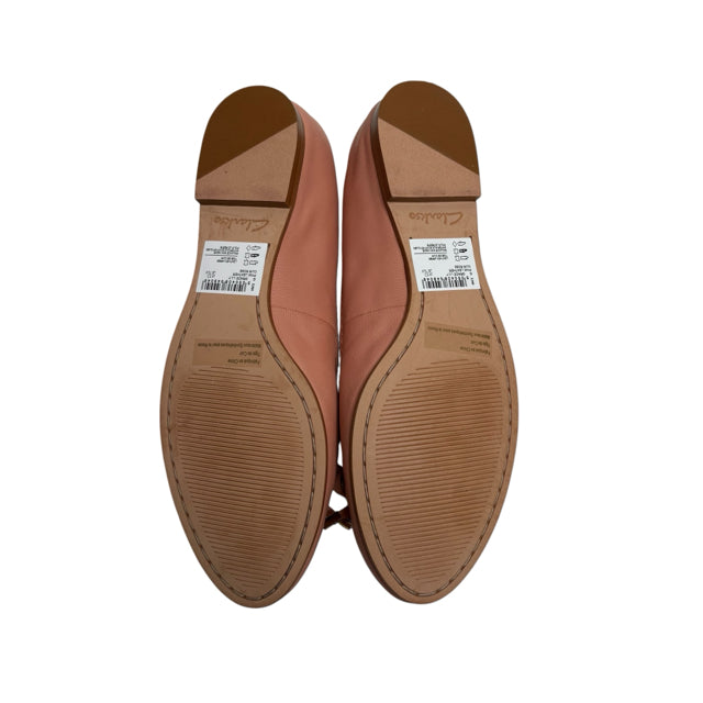 CLARKS Size 7 1/2 Blush Flats Leather NWOT SHOE