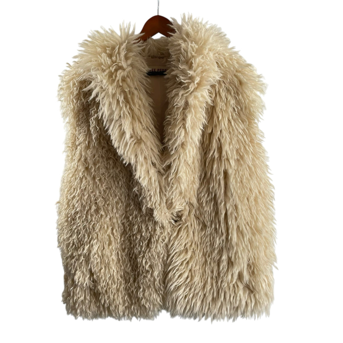 FREE PEOPLE Size SMALL Cream Shaggy Plush VEST (OUTER)