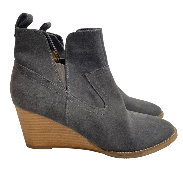 BLONDO Size 9 Gray Wedge Heel Suede NWOT BOOT