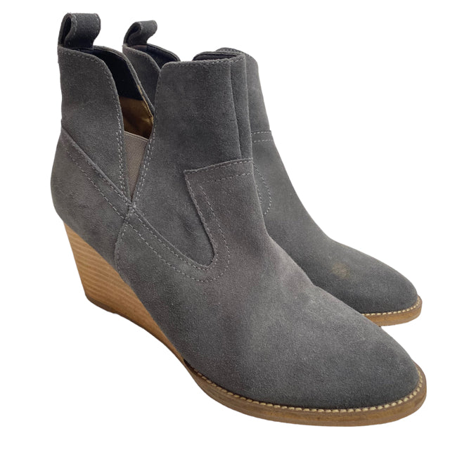 BLONDO Size 9 Gray Wedge Heel Suede NWOT BOOT