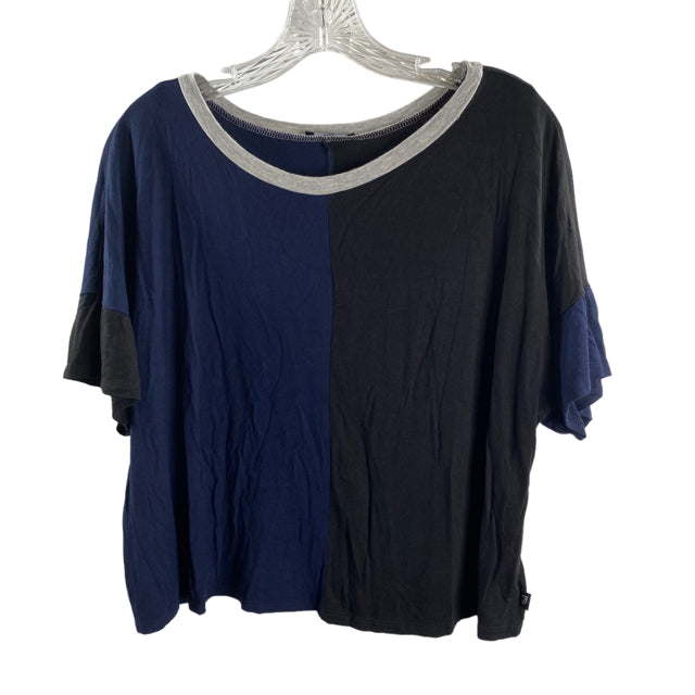 TEREZ Size LARGE Black/Navy Short Sleeve TOP