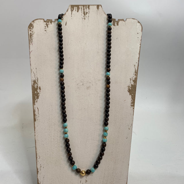 SHASHI Costume NECKLACE