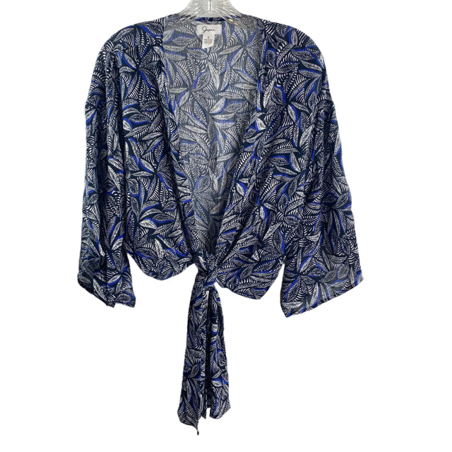 JAPNA Size SMALL Black/White/Blue Flocked 3/4 Sleeve Tie in front Viscose TOP