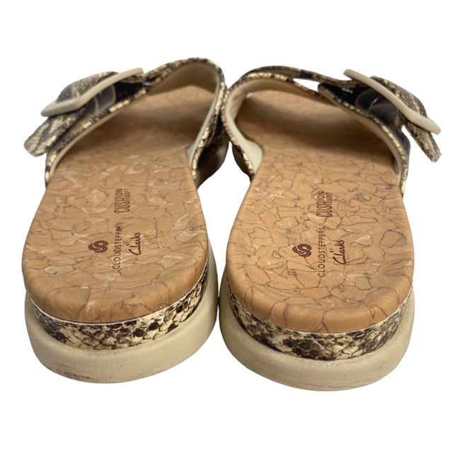 CLARKS Size 9 Green/Tan Slide Snake Look SHOE