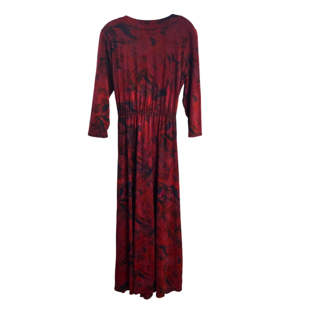 SOFT SURROUNDINGS Size MEDIUM Red/Black Floral 3/4 Sleeve Rayon DRESS